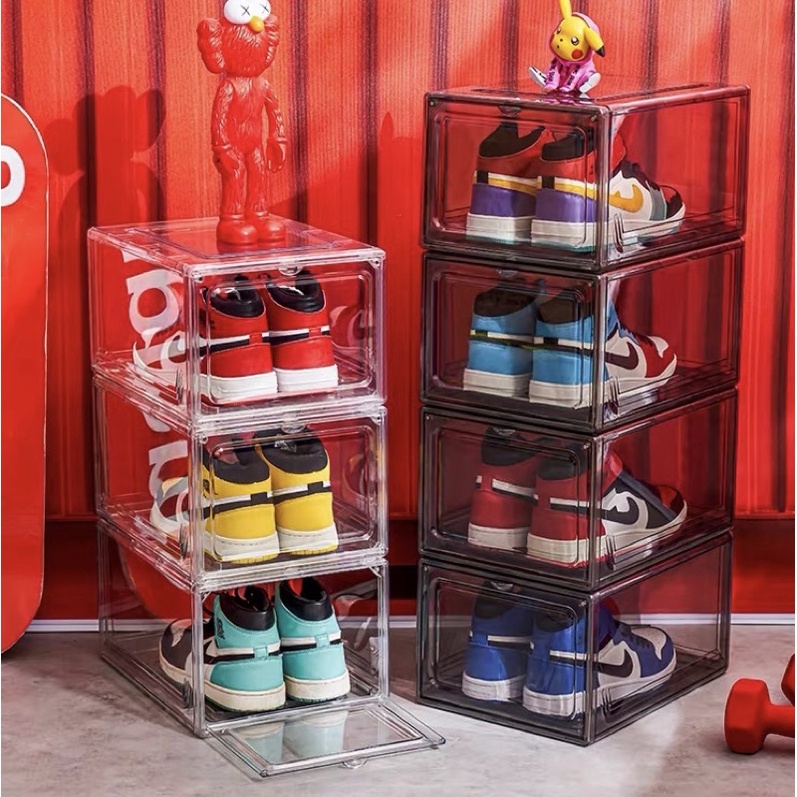 In stock in Taiwan! Free shipping with invoice. Transparent shoe box with magnetic closure, side opening, thickened hard box for sneaker storage, stable stacking.